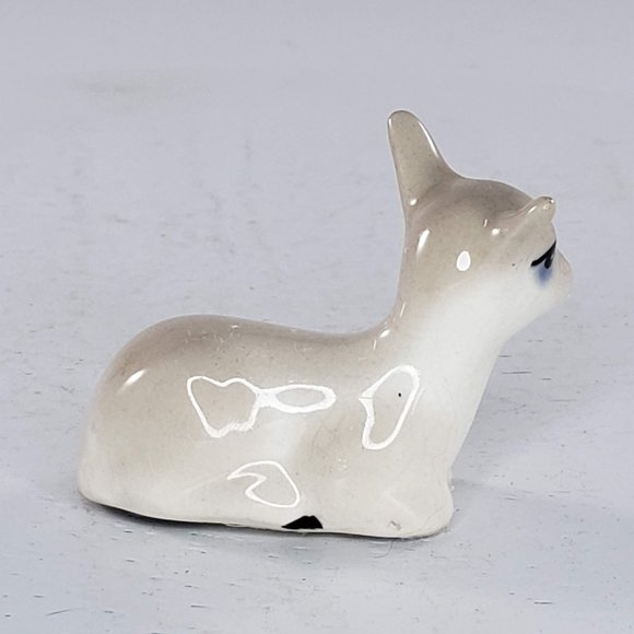 Vintage Szeiler England Deer Fawn Miniature Figurine Lying Down - Picture 3 of 6